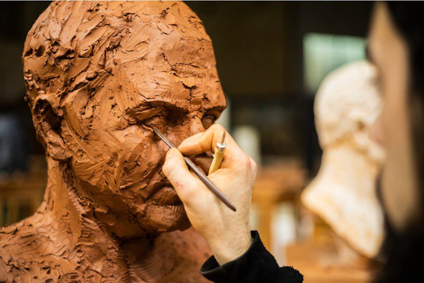 <h2>Arts & Design</h2>